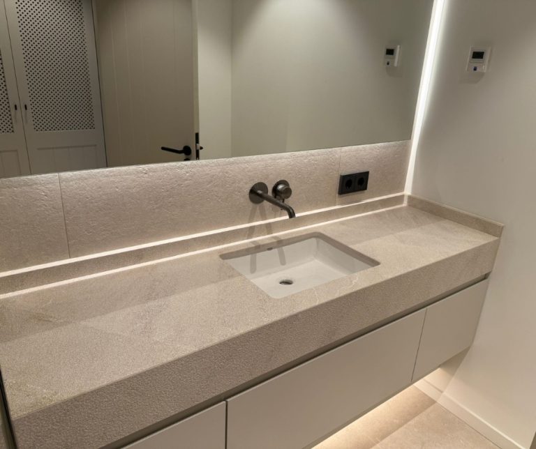 Encimera baño marmol gris zarci mallorca