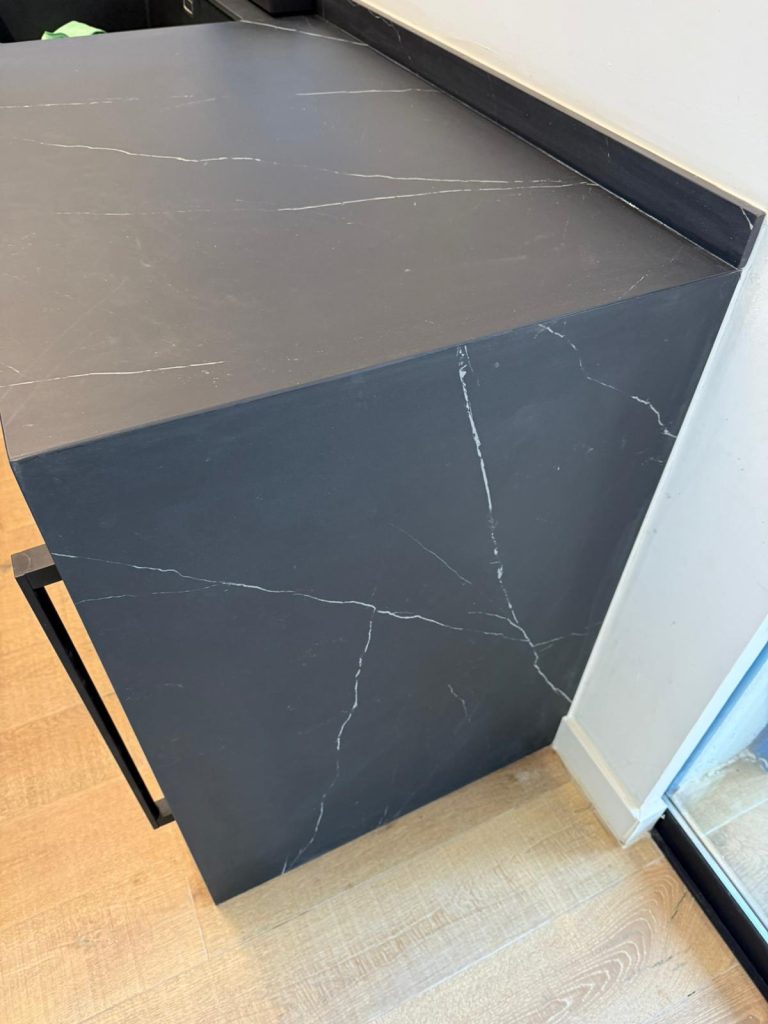 encimera porcelanico negro mallorca